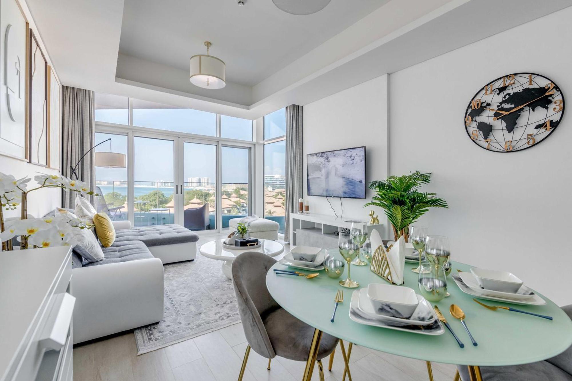Luxury Azizi Mina Beachfront Apartments ดูไบ ภายนอก รูปภาพ