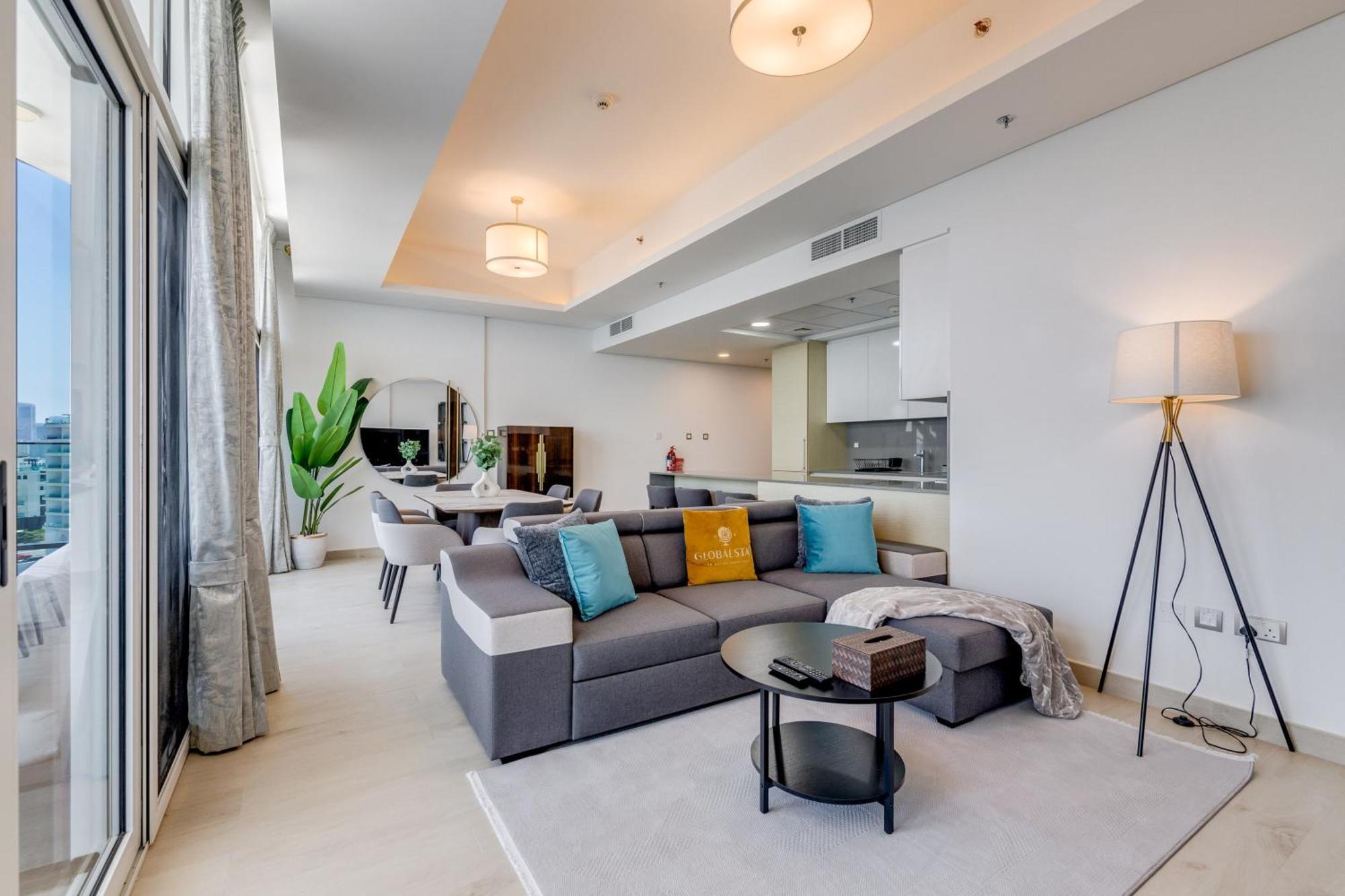 Luxury Azizi Mina Beachfront Apartments ดูไบ ภายนอก รูปภาพ
